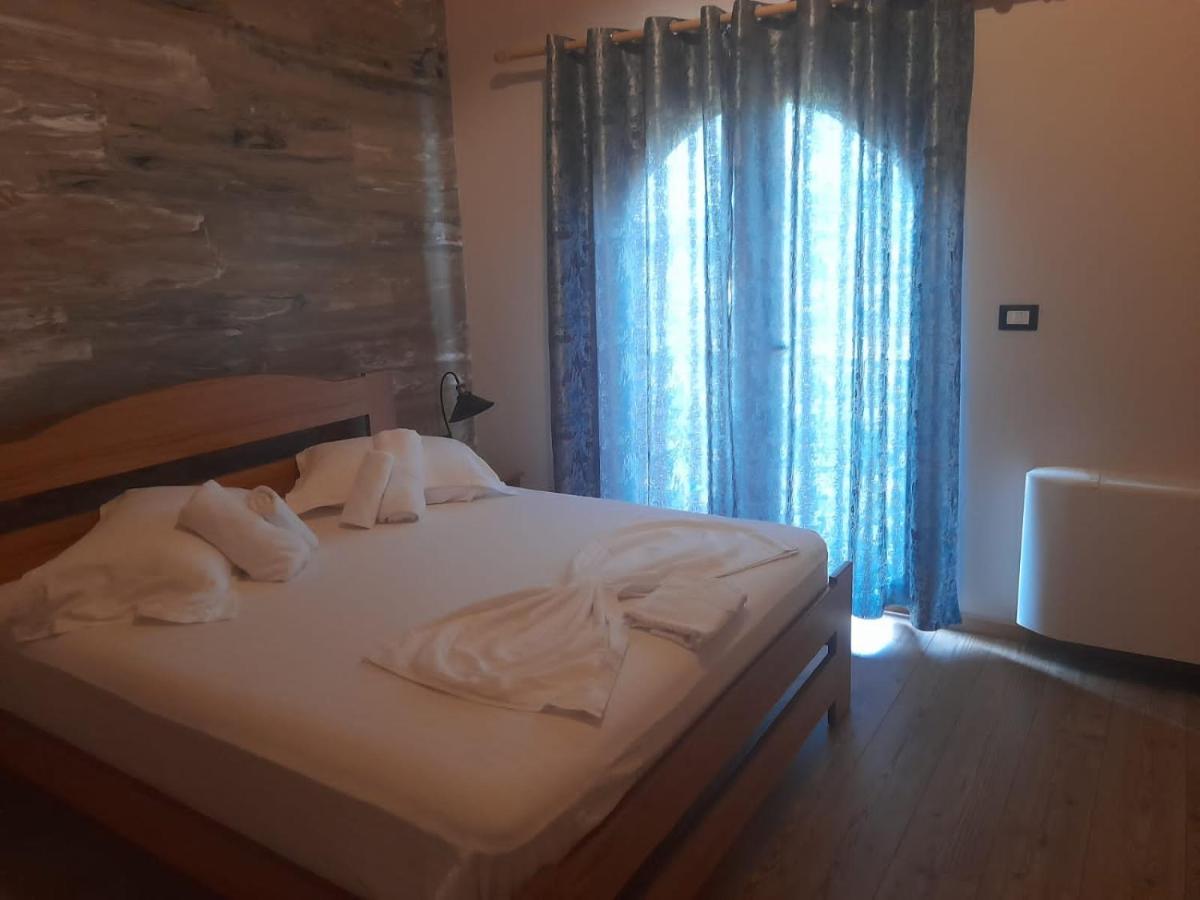 Hostel Bujtina Te Xhako Përmet Exterior foto