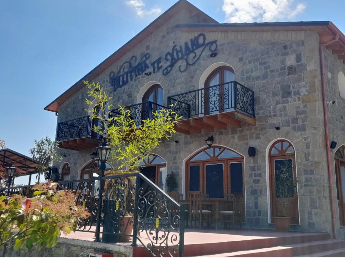 Hostel Bujtina Te Xhako Përmet Exterior foto