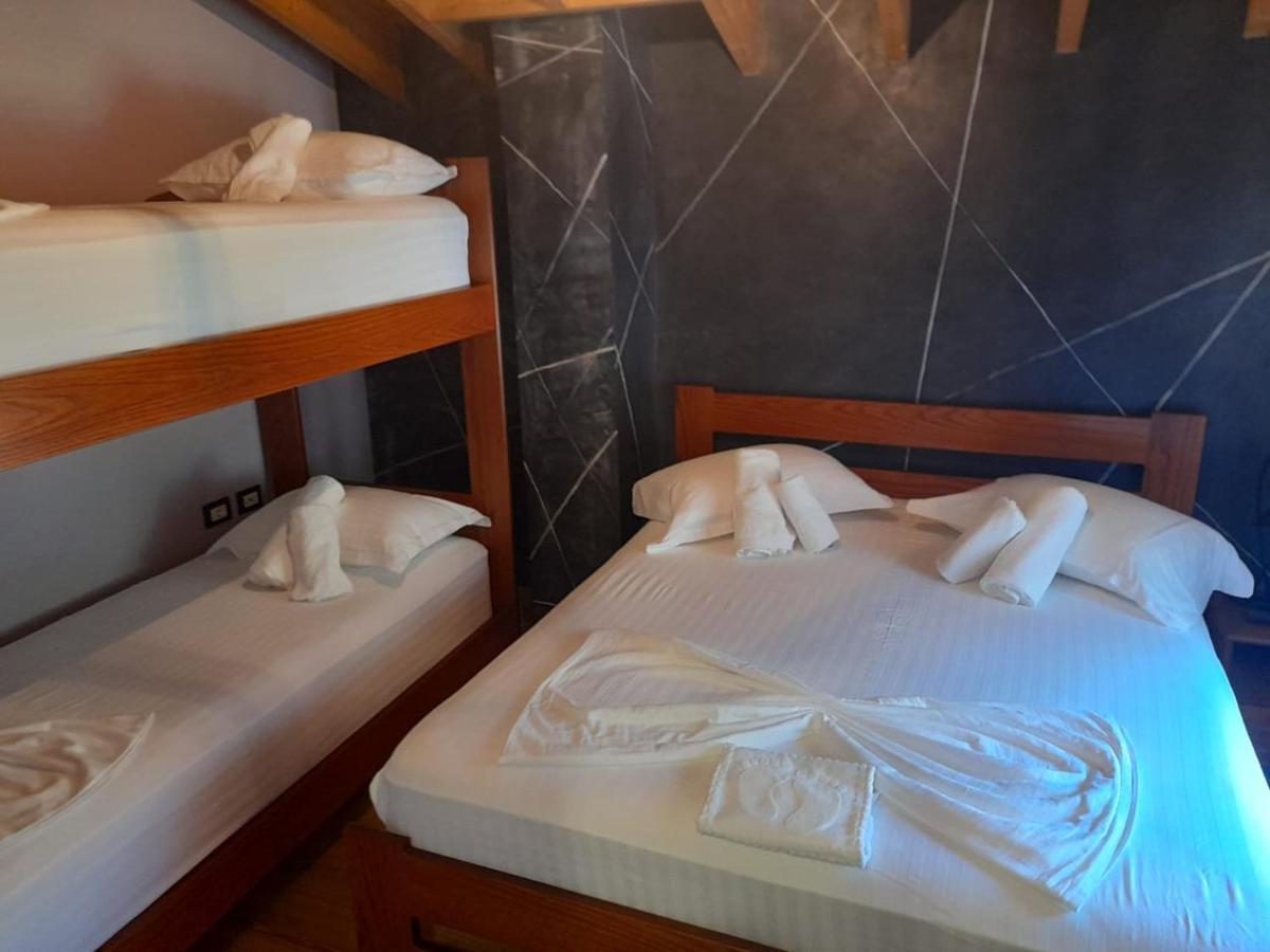 Hostel Bujtina Te Xhako Përmet Exterior foto