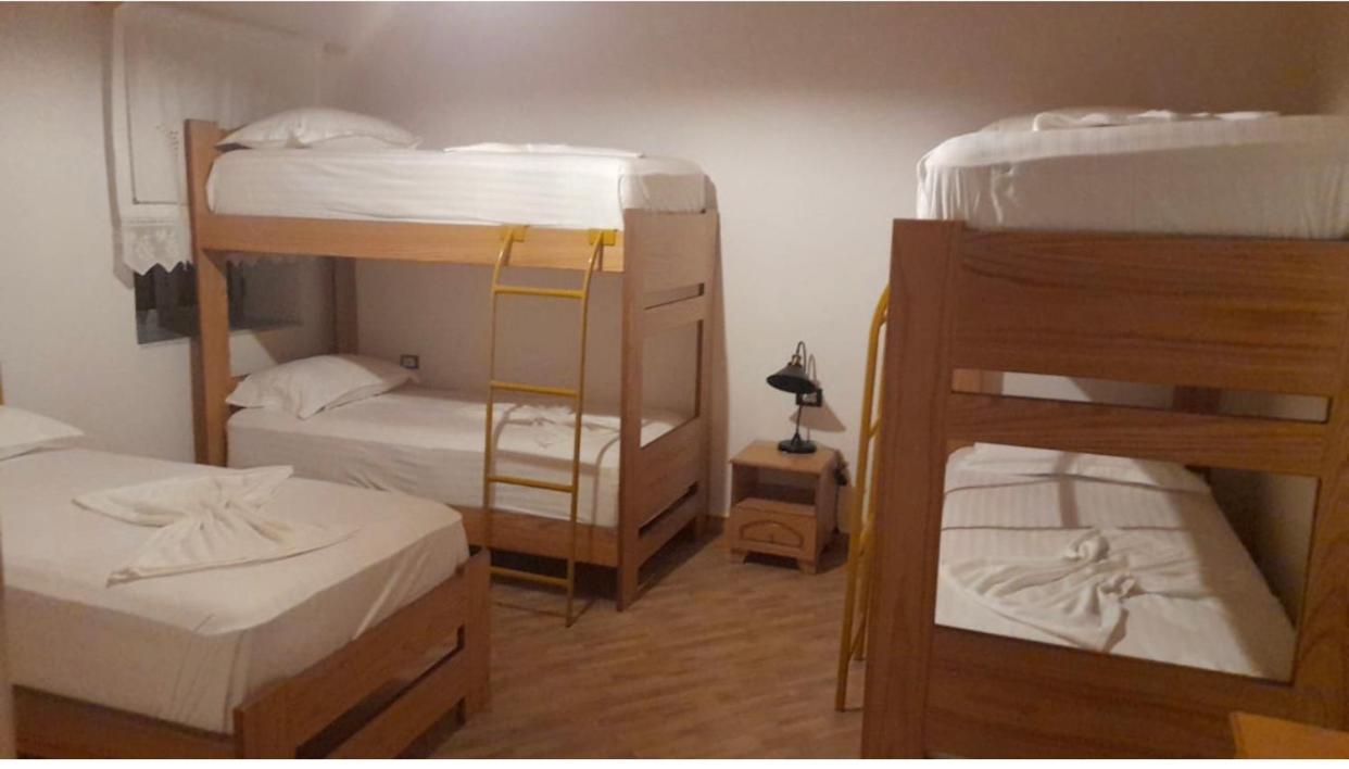 Hostel Bujtina Te Xhako Përmet Exterior foto